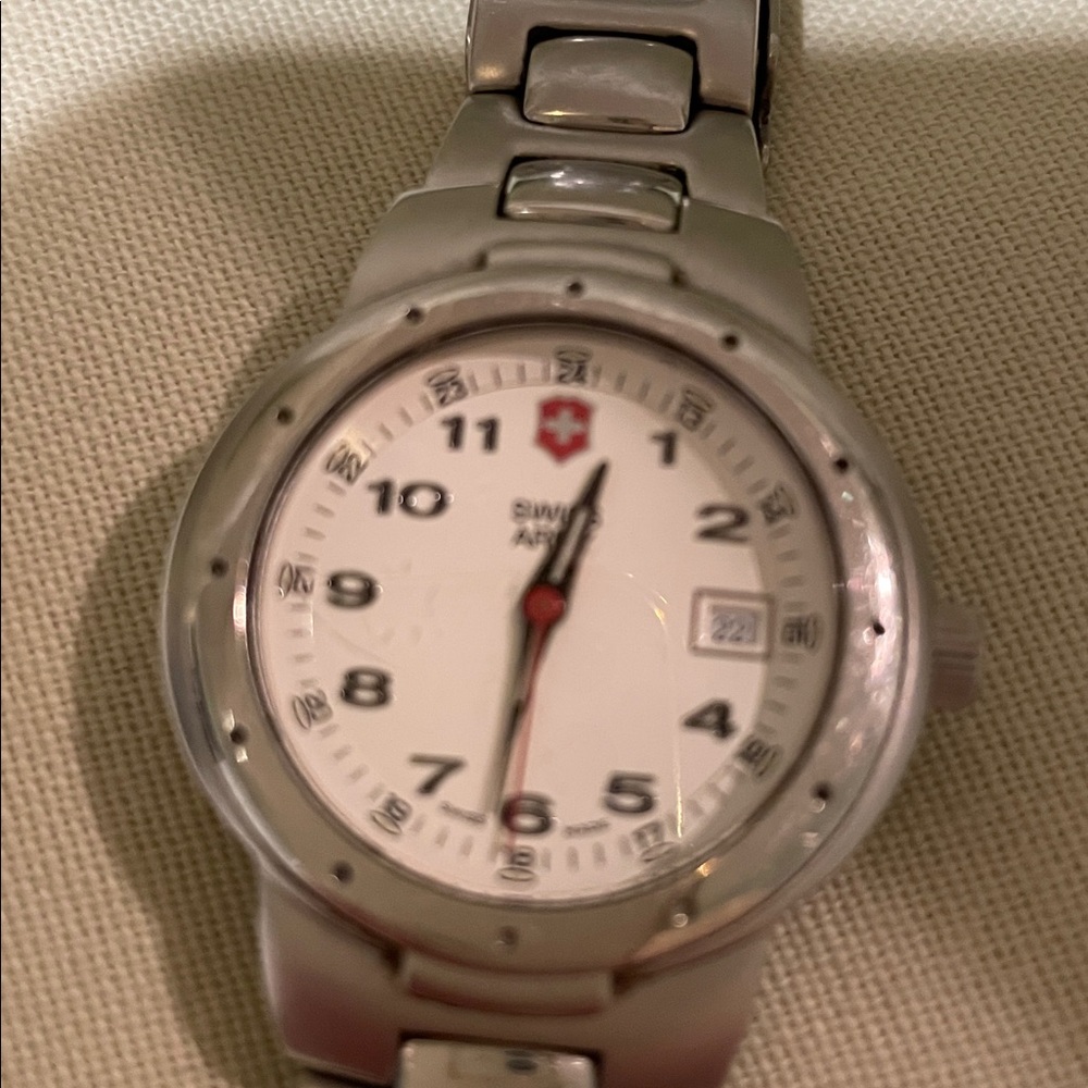 Silver Swiss Army Women's Watch - Picture 9 of 9